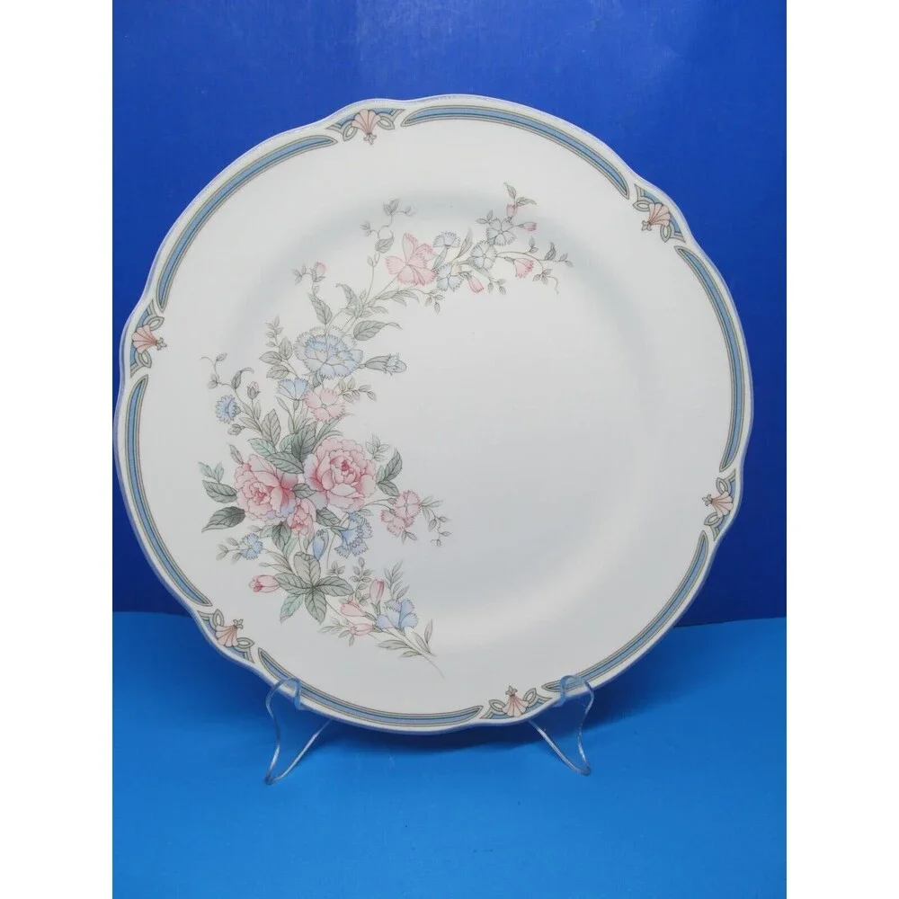 Noritake Primachina Brighton Springs 10 3/4